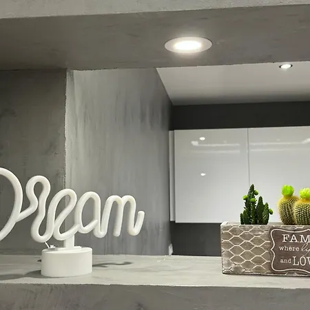 Startdreamingminisuite Thessaloniki Exterior photo
